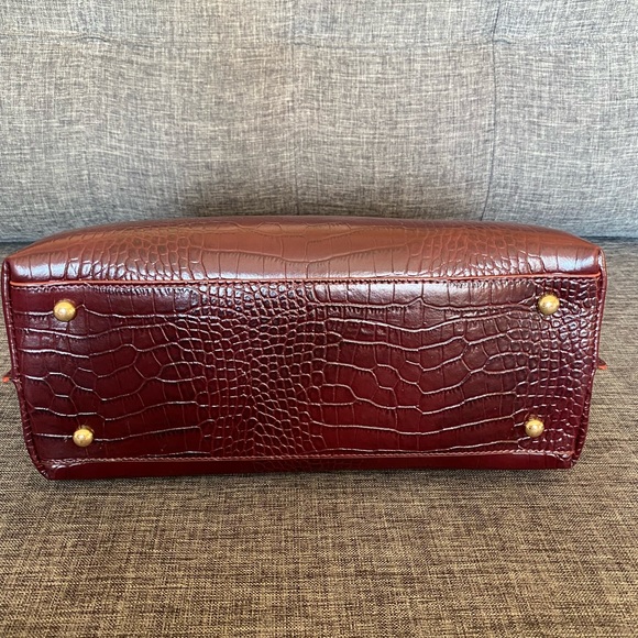 IACUCCI LEATHER HANDBAG - Picture 8 of 8